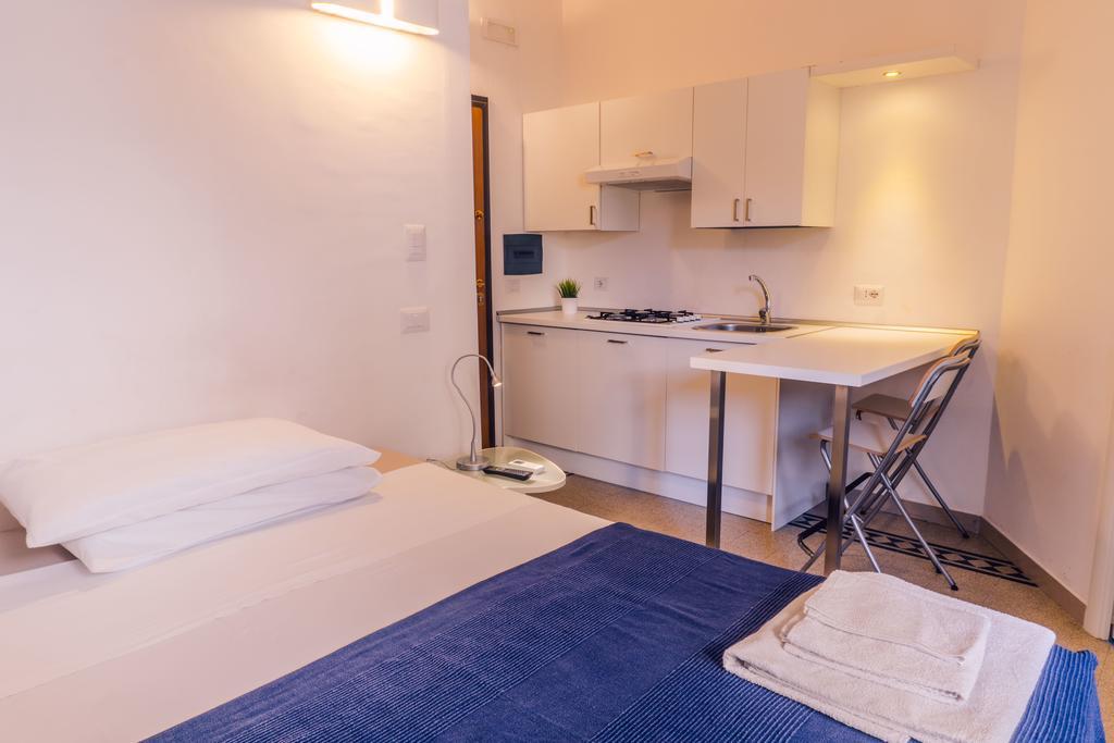 Ferienwohnung Solobed Reggio Calabria Exterior foto